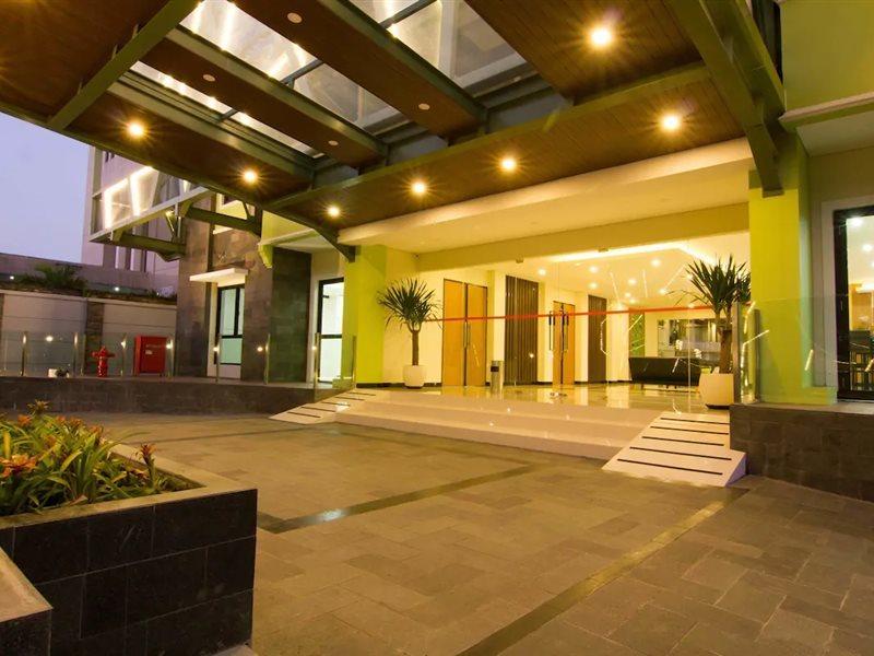 Arkeo Hotel Бандунг Экстерьер фото