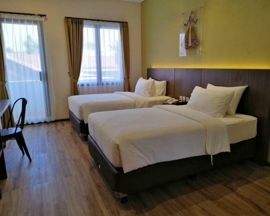 Arkeo Hotel Бандунг Экстерьер фото