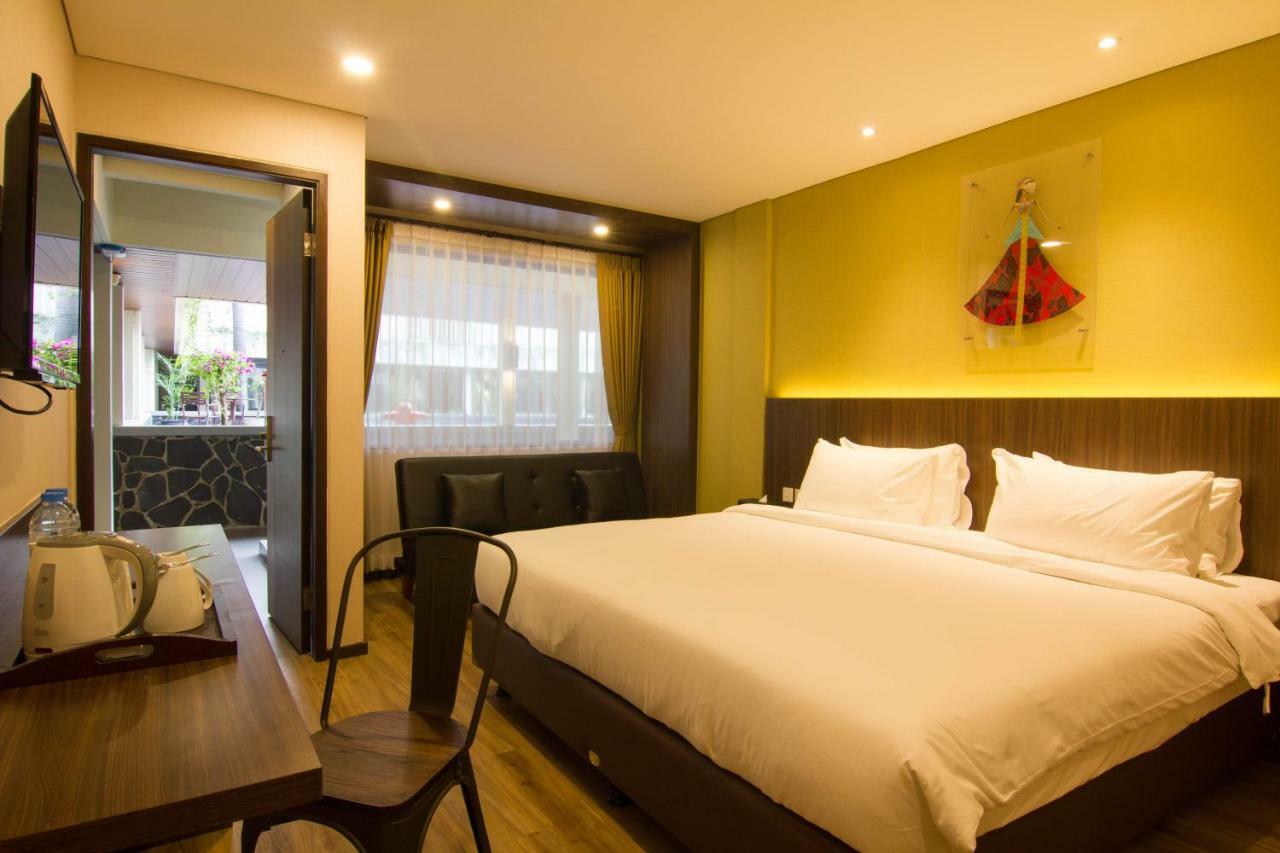 Arkeo Hotel Бандунг Экстерьер фото